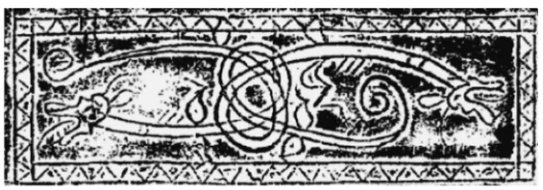 図 7  山東淄博市臨淄徐家村西漢墓（M39）空心磚拓本 前漢早中期 24）  報告によれば、上掲の図は、主墓室にあり、棺の外槨にあたる壁を構成する12の画像磚の一 つである。その上に見られる二匹の龍は、蛇型のものであり、四足もはっきり確認できる。こ うした龍の図像の構図は、時期と地域を問わず、第一区に数多く現れる。こうした構図の名称 について、以下、別の墓ではあるが、同じく山東省のものとして参考するになろう。 図 8  山東嘉祥宋山安國祠堂畫像石 第三十石 桓帝永壽三年（157年） 25） 図 8 に示し