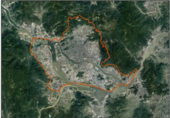 Figure 2-1 The location of Fuzhou in China Figure 2-2 Satellite image map of Fuzhou