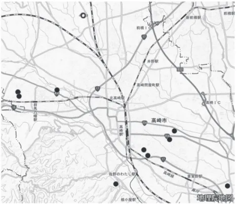 図 1　高崎市農業公社が開設している市民農園 国土地理院の電子地形図（タイル）に市民農園の場所を追記して掲載。 ●は高崎市農業公社が開設している市民農園。 は高崎市が開設する市民農園。 作業オペレーターに斡旋，委託している。さらに，III 担い手育成経営基盤強化支援事業は， 認定農業者や集落営農組織，法人等の団体を対象に，農業機械などの導入を助成しており， V 農業機械貸出事業もおもに農地の保全管理作業を支援する事業である。 　一方，IV 生産者・消費者交流事業は，非農家の市民に市民農園の区画を提供し，市民