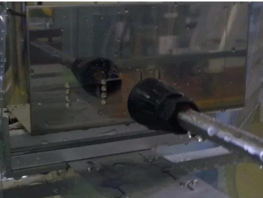 Fig. 3.5 : The Nb sample mounted on the base plate during the laboratory HPR experiment