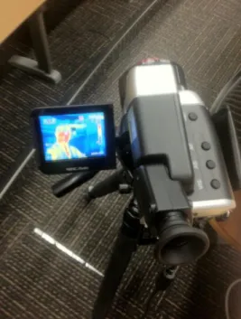 図 27  サーモカメラ （NEC/Avio InfReC Thermography R300S） 