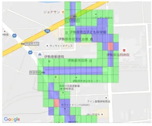 図 11 ランドマーク付近の一例 言えない．今回は容易にランドマーク情報を収集できる Place Library を用いたが，広範囲にランドマークの影響 を反映するには不向きであった． また，ランドマークの影響を局所的にしか反映できな かったことは走行映像の視聴回数と正解率の関係にも影響 していると考えられる．少ない視聴回数であっても強い印 象を与えるランドマークが視認できる地点の把握度は高く なると考えられるが，今回のランドマーク情報ではその影 響を反映できず，視聴回数によるばらつきの一因となって しまっ
