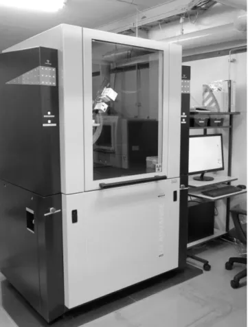 図 1  Bruker 社製  D8 ADVANCE ECO の外観 