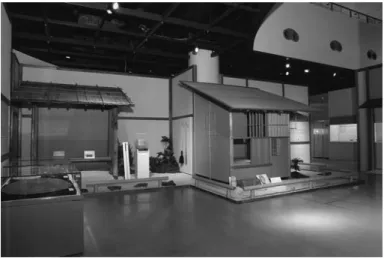 Figure 9  At the entrance corner on the 1 st  fl oor, Chashitsu  茶室 Tea-house was  constructed