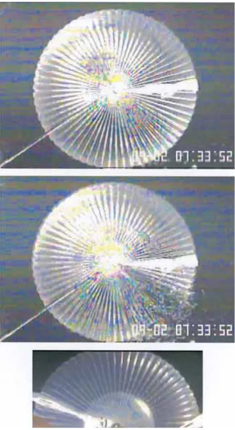 図 14 直径１９m の試験体の２号機の破壊の様子，圧力差１， ２３０Pa