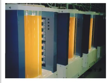 Figure 6 : Various Culture Methods for Typical Microalgae(a) Medium-sized enclosed culture system (Akkeshi Town Oyster Breeding Center[19]; Akkeshi Town, Hokkaido; Photo provided by Sumi)