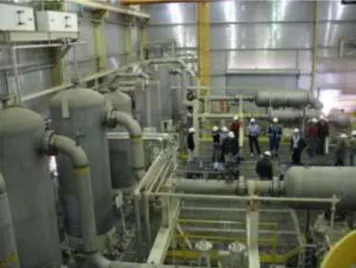 Figure 4.  ノースダコタ州の Dakota Gasification Company に設置された圧縮機によって、CO 2 が「濃密相」に圧縮さ れ、液体のような状態でパイプラインに流入し、カナダに輸送されます。