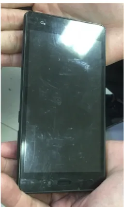図 3.1 DOOGEEXX5S の背面タッチを付与した実機
