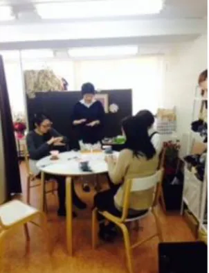 図   45    2014 年 3 月のぷらす café の様子（寺田郁子撮影）