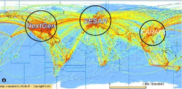 図  1-2  将来の航空交通システムに係る長期計画の国際的動向  CARATS の中では我が国の航空交通の特徴として下記のものを挙げている． ①  運用に制約が多い首都圏の空港及び空域に航空交通が集中しており，同圏域にお ける管制処理容量の拡大が急務となっている． ②  新幹線等他の高速交通機関が発達していることなどから，定時性，速達性等の面 で航空に求められる利便性の水準が高い． ③ 山岳地帯や都市部に隣接した空港が多いため，出発進入ルートの設定に制約が多 い．さらに，広大な洋上空域や離島・山岳地域等も