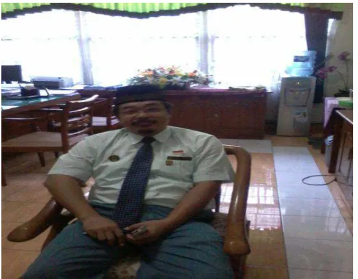 Gambar 2. Drs. Asrori (Wakil Bagian Kurikulum) 