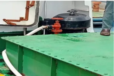 Gambar 2.6 Pengetesan pada hydrant kapal