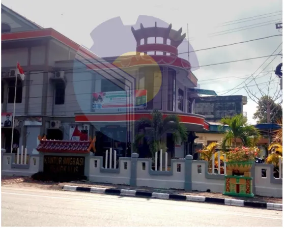 Tabel 1.1 Jadwal Jam Kerja Kantor Imigrasi Kelas II TPI Bengkalis