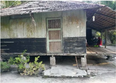 Gambar 2 : Rumah nelayan tradisional (sampan dayung/pak Syamsuddin) 