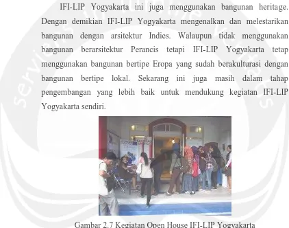 Gambar 2.7 Kegiatan Open House IFI-LIP Yogyakarta Sumber: https://encrypted-tbn2.gstatic.com/, 2013 