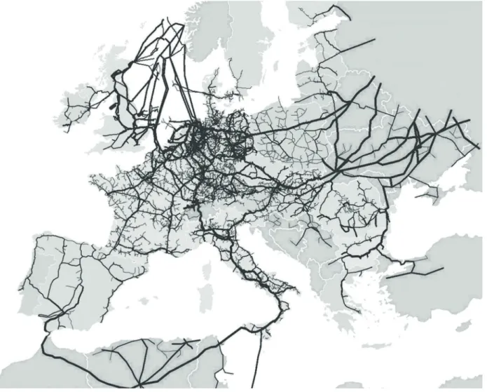 Figure 2.5: The network of natural gas pipelines in Europe. Thickness of lines indicates the sizes of the pipes.