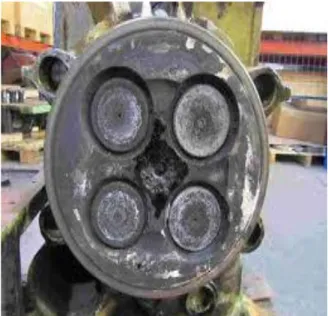 Gambar 2.1 Cylinder Head  (Sumber: diesel-engine.com)  c.  Poros Engkol 