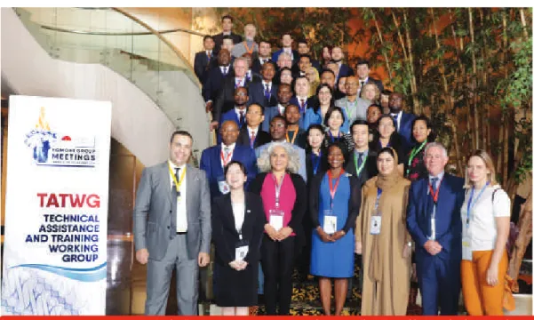 Foto bersama anggota FIU dunia di acara egmount group meeting yang diadakan di indonesia
