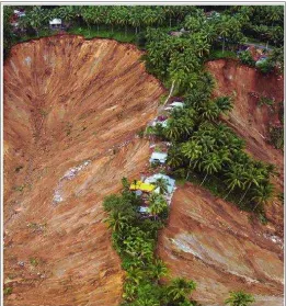 Fig. 1. Gunung Tigo landslide
