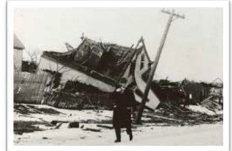Figure 14.     Downtown Halifax c.1917                            Figure 15.   Destruction from Halifax Explosion c