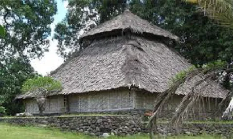 Gambar 1 : Masjid Beleq Bayan