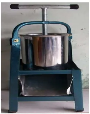 Gambar mesin pemeras kelapa seperti yang digunakan pada PT. 