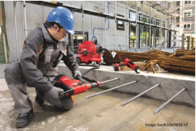 Figure 15 – Drilling with a Hilti rotary-percussive drill equipped with Hilti SafeSet™ technology.