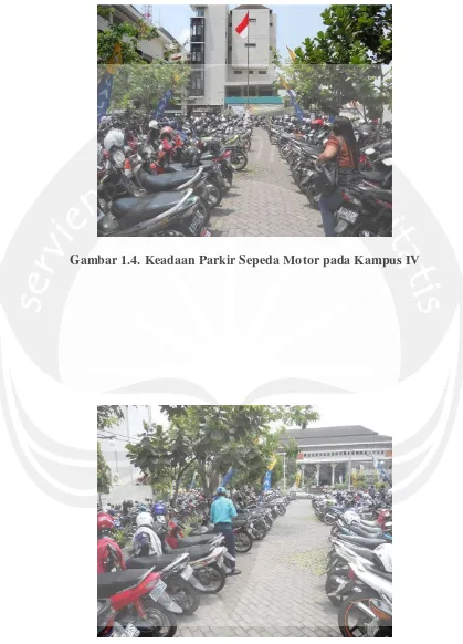Gambar 1.4. Keadaan Parkir Sepeda Motor pada Kampus IV 