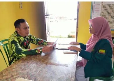 Gambar 2 wawancara dengan Bapak Arafik Eprianto Guru Tematik  Kelas V B 