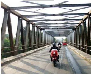 Gambar 2.16. Jembatan Kayu. 