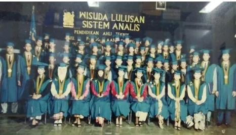 Foto   Wisuda   Lulusan   D   III   Sistem   Analis