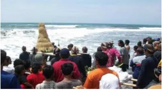 Gambar 4. Proses Kenduri Laot