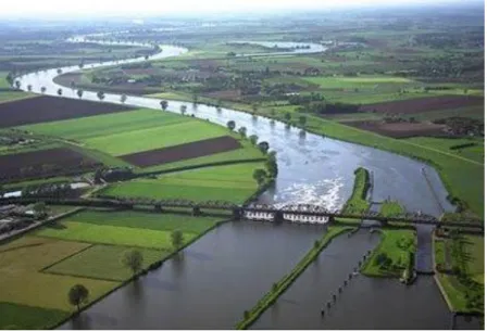 Gambar 7.18 Waterway di Belanda 