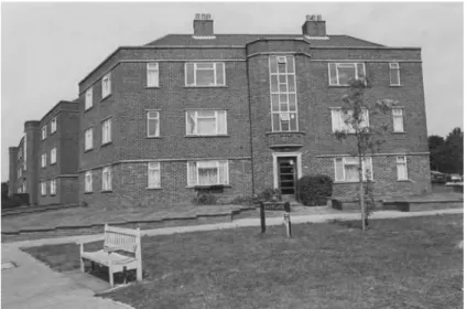 Fig. 4.3 General needs 1930s council ﬂats, Surrey.