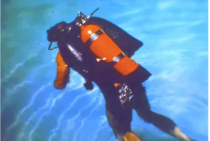 Fig.  5.20  This  is  the  type  of  B.C.  you  do  not  want.  One  that  tips  the  unconscious  diver face down in the water 