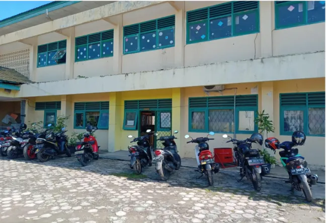 Gambar 4. Ruang guru SMP Negeri 12 Kota Bengkulu 