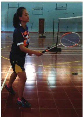 Gambar 2.37 Gerak Lanjut Underhand Forehand Drop Shot