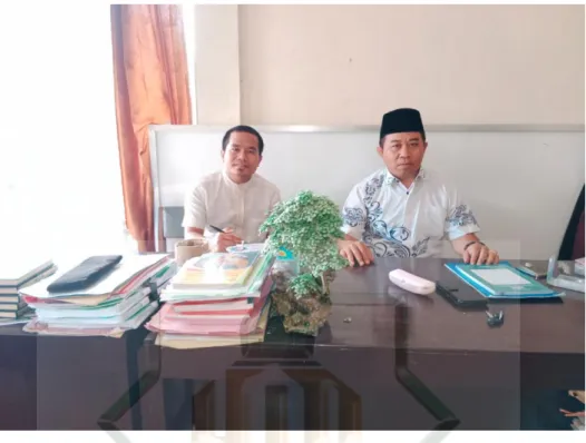 Foto Bersama Nurjihad, S.Pd salah satu Dewan guru di MTsN 5  Lombok Tengah 