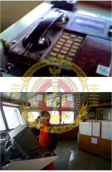 Gambar 6 : VHF dan Mualim yang sedang mengobrol dengan kapal   lain menggunakan VHF 