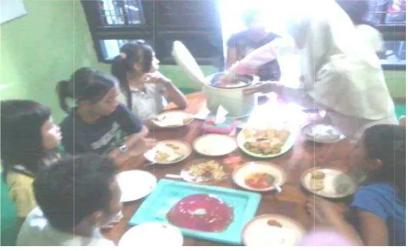 Gambar 5. Pelatihann memasak 