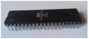 Gambar 2.5 Mikrokontroler ATmega8535 