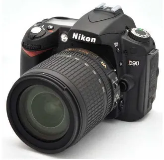 Gambar.2. Kamera Nikon DSLR D90 