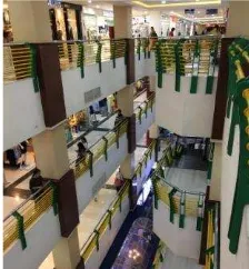 Gambar 8. Sirkulasi sekunder atau koridor-koridor di Pasar Atom Mall 