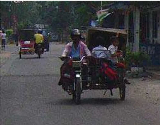 Gambar IV. Becak Bermotor (Betor) sebagai alat transportasi darat di Kota Medan.  