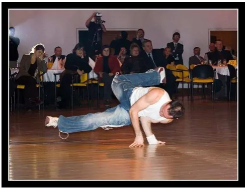 Gambar II.6. Breakdance. 