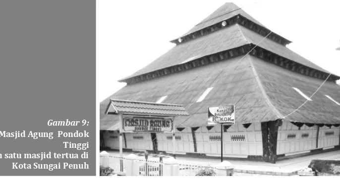 Gambar 9: Masjid Agung  Pondok  