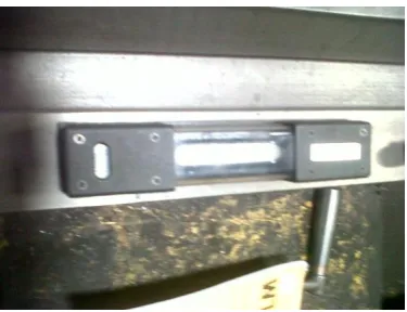 Gambar 9.Mistar Baja 