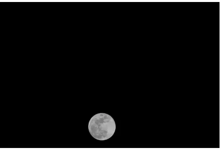 Gambar 8. Citra Bulan purnama setelah berakhirnya proses Gerhana Bulan Total 8 Oktober 2014 (pukul 21 : 39 : 56 WITA) 