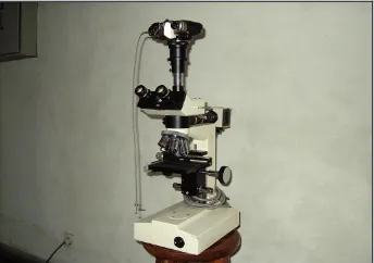 Gambar 3.10 Mikroskop Mikro dilengkapi dengan Kamera
