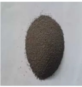 Gambar 2.3(a) Bottom ash sesudah di grinding (b) Bottom ash sebelum di